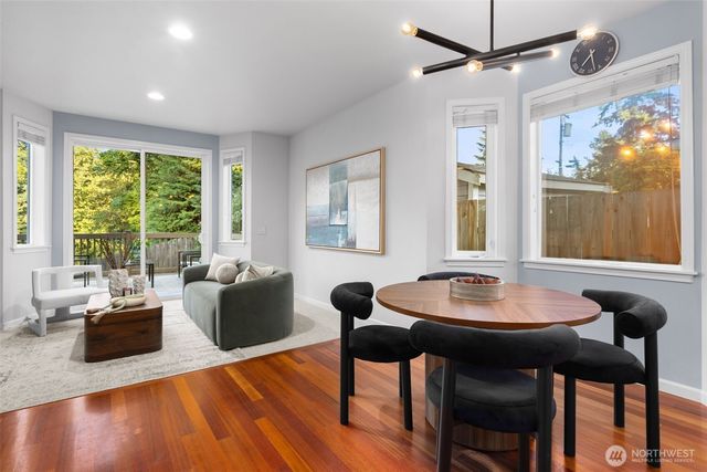 1756 Monroe Avenue NE, Renton, WA 98056
