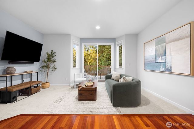 1756 Monroe Avenue NE, Renton, WA 98056