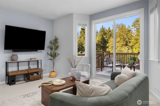 1756 Monroe Avenue NE, Renton, WA 98056