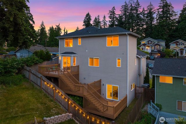1756 Monroe Avenue NE, Renton, WA 98056