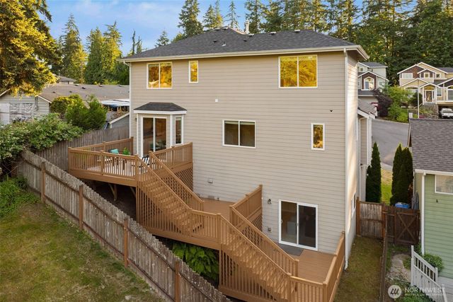1756 Monroe Avenue NE, Renton, WA 98056