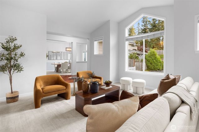 1756 Monroe Avenue NE, Renton, WA 98056