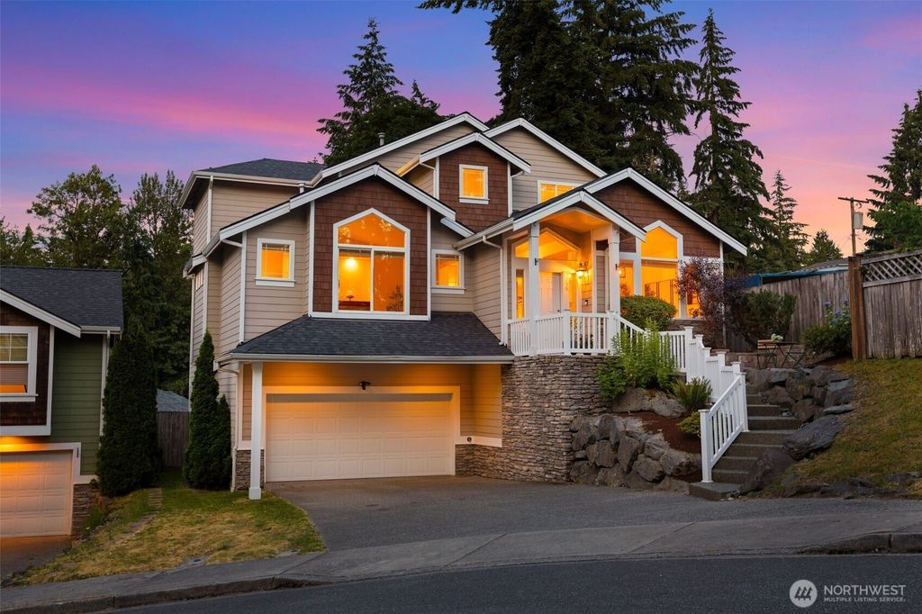 1756 Monroe Avenue NE, Renton, WA 98056