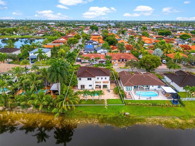 3654 SW 150th Court, Miami, FL 33185