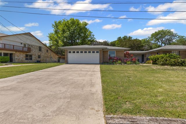 5008 Santa Elena Court, Granbury, TX 76049