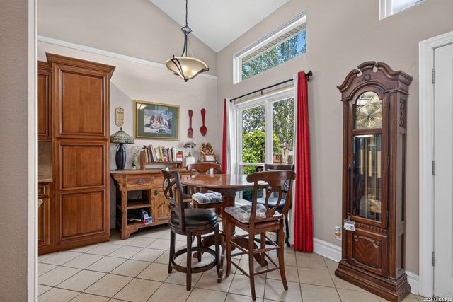 5850 SPRING VILLAGE ST, San Antonio, TX 78247