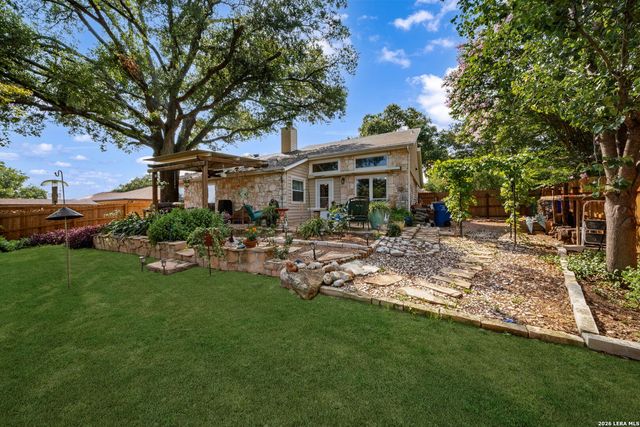 5850 SPRING VILLAGE ST, San Antonio, TX 78247