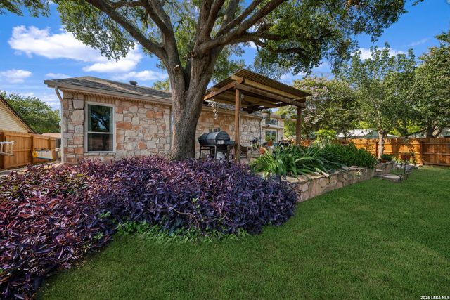 5850 SPRING VILLAGE ST, San Antonio, TX 78247