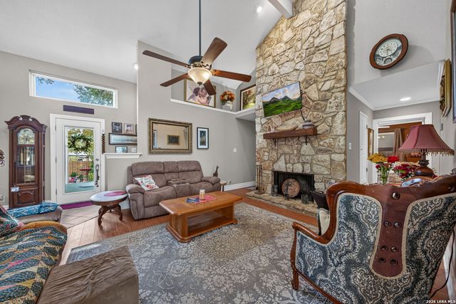 5850 SPRING VILLAGE ST, San Antonio, TX 78247