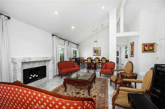 41 Hillgrass, Irvine, CA 92603