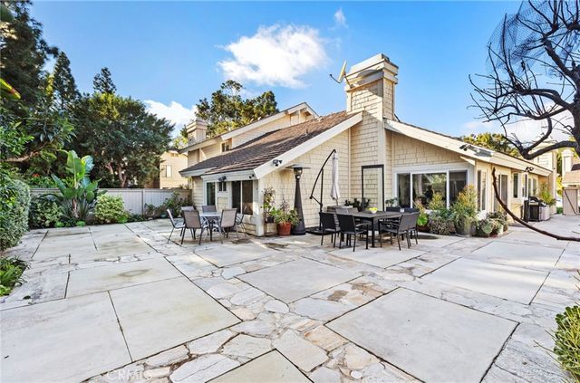41 Hillgrass, Irvine, CA 92603