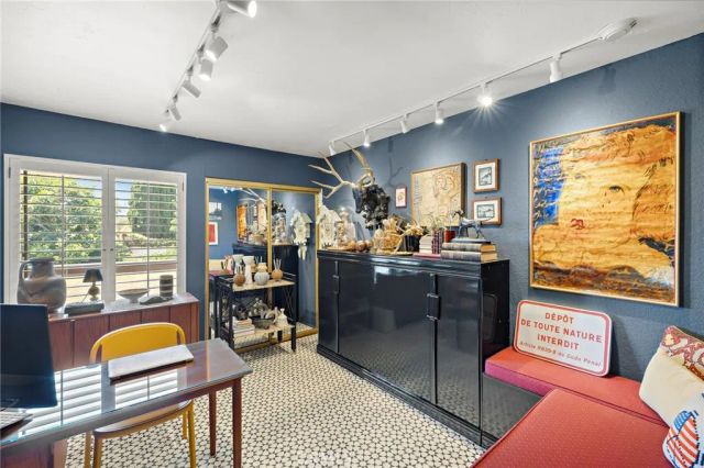 25962 Ernestine Court, Laguna Hills, CA 92653