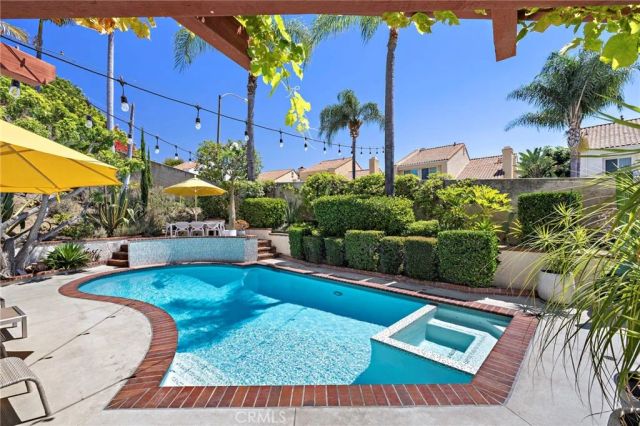 25962 Ernestine Court, Laguna Hills, CA 92653