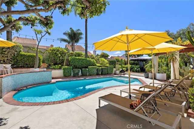 25962 Ernestine Court, Laguna Hills, CA 92653