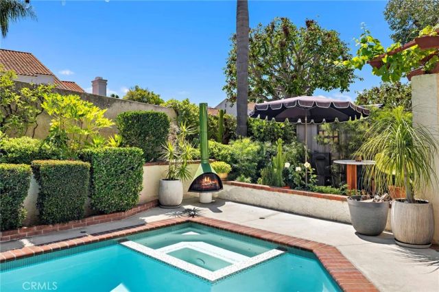 25962 Ernestine Court, Laguna Hills, CA 92653