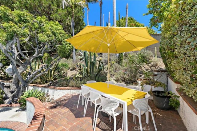 25962 Ernestine Court, Laguna Hills, CA 92653