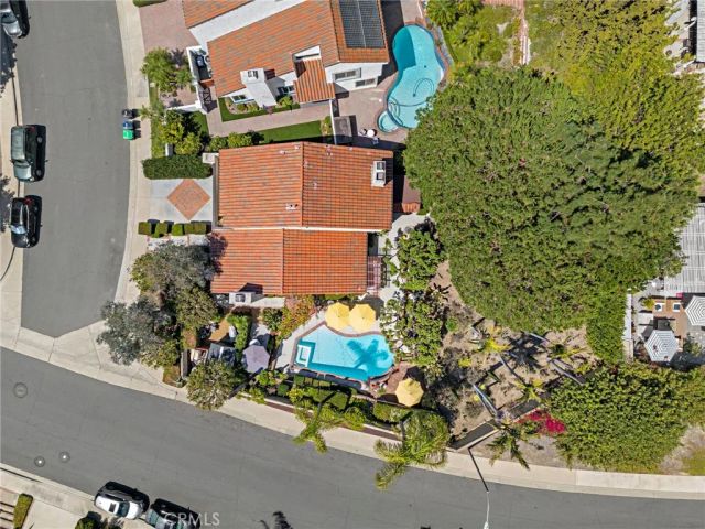 25962 Ernestine Court, Laguna Hills, CA 92653
