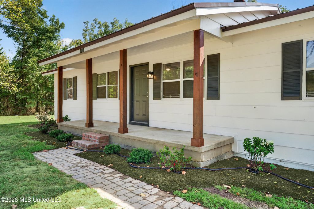 2916 Brownlee Road, Senatobia, MS 38668 — photo 2