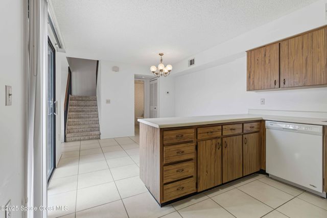 1020 Abada Court NE 103, Palm Bay, FL 32905