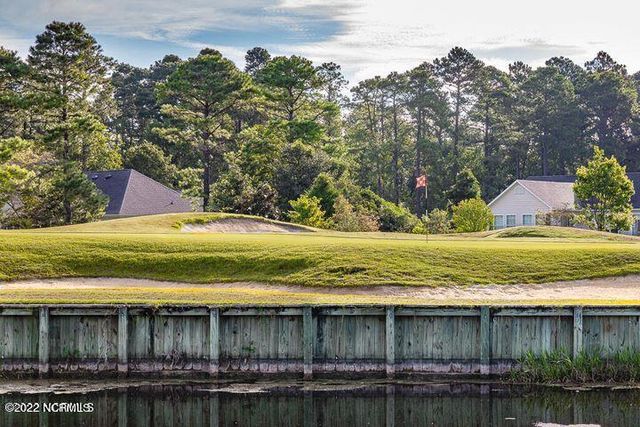 1306 Barkentine Drive, New Bern, NC 28560