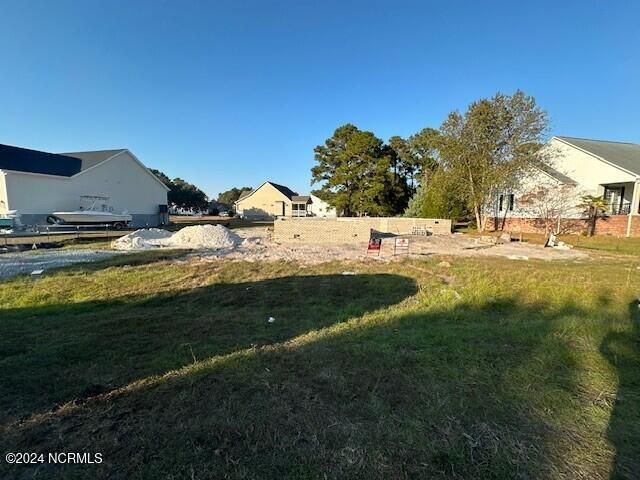 1306 Barkentine Drive, New Bern, NC 28560