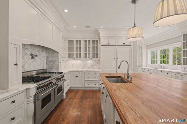 5 Michele Lane, Westport, CT 06880