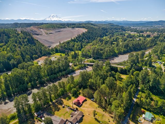12511 151st Avenue E, Puyallup, WA 98374