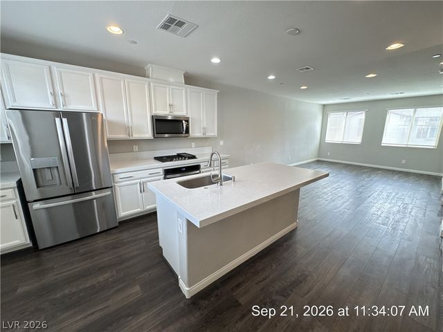 177 Petaluma Valley Drive, Las Vegas, NV 89138