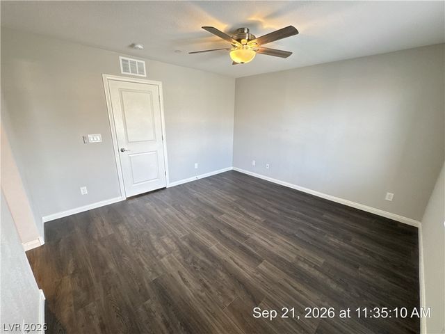 177 Petaluma Valley Drive, Las Vegas, NV 89138