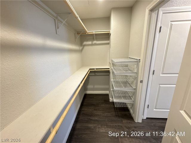 177 Petaluma Valley Drive, Las Vegas, NV 89138