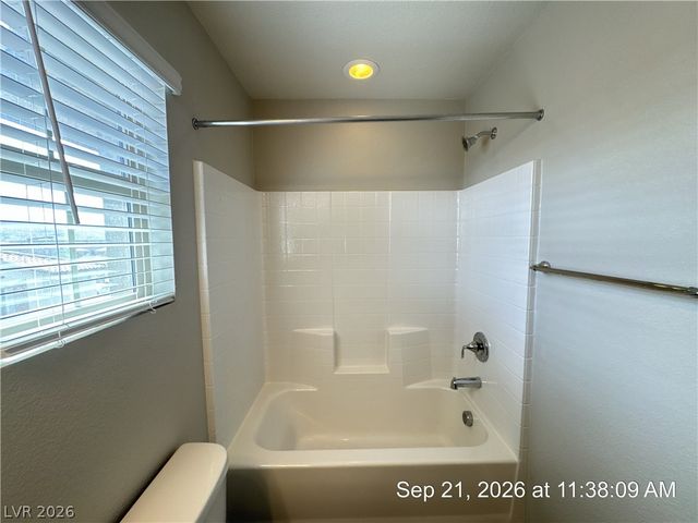 177 Petaluma Valley Drive, Las Vegas, NV 89138