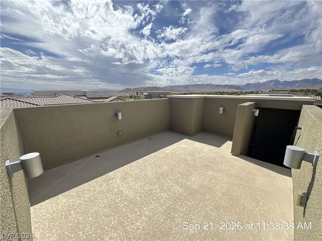 177 Petaluma Valley Drive, Las Vegas, NV 89138
