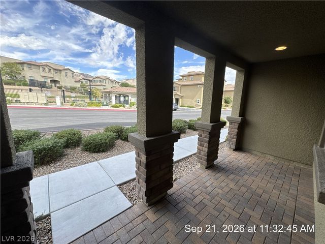 177 Petaluma Valley Drive, Las Vegas, NV 89138