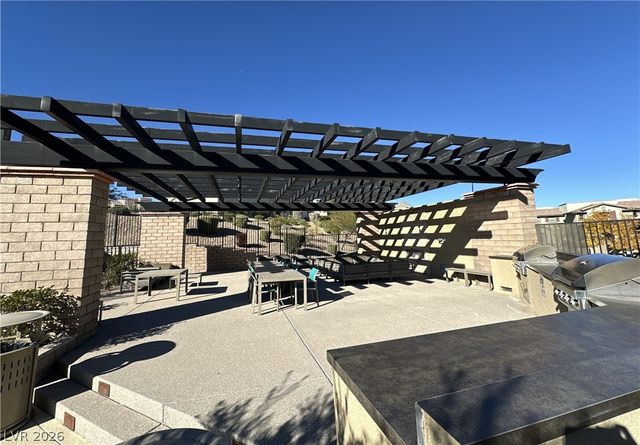 177 Petaluma Valley Drive, Las Vegas, NV 89138