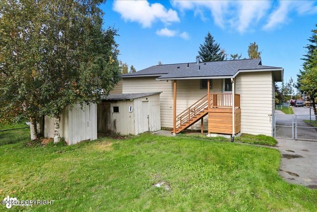 7120 Chester Court, Anchorage, AK 99504