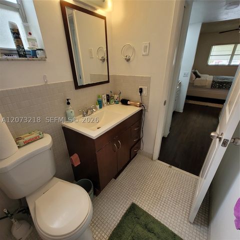 151 SW 134th Way 212N, Pembroke Pines, FL 33027