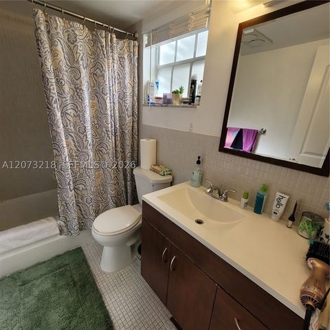 151 SW 134th Way 212N, Pembroke Pines, FL 33027