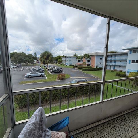 151 SW 134th Way 212N, Pembroke Pines, FL 33027