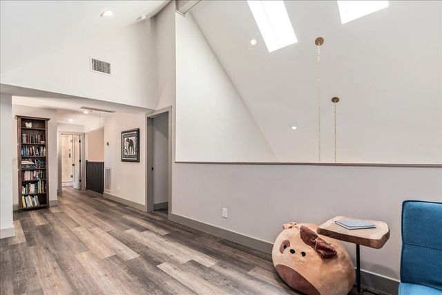 4406 Hyridge DR, Austin, TX 78759