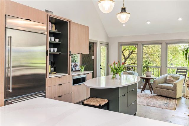 4406 Hyridge DR, Austin, TX 78759