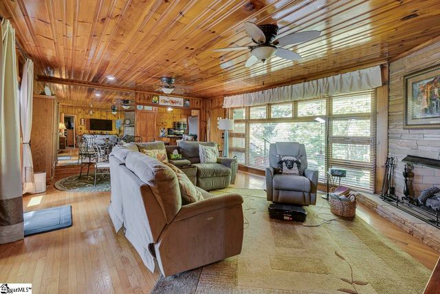 122 Lakeshore Drive, Easley, SC 29642