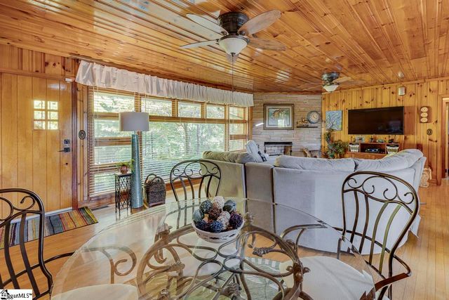 122 Lakeshore Drive, Easley, SC 29642