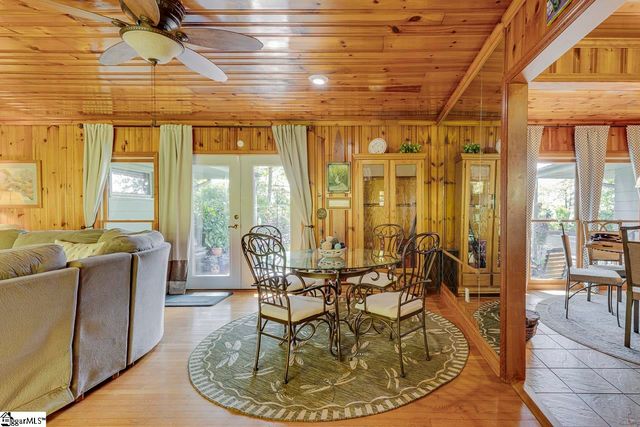 122 Lakeshore Drive, Easley, SC 29642