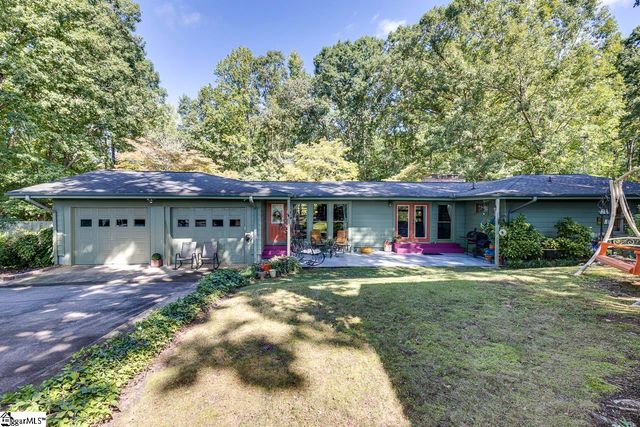 122 Lakeshore Drive, Easley, SC 29642