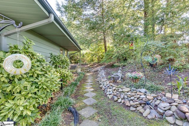 122 Lakeshore Drive, Easley, SC 29642