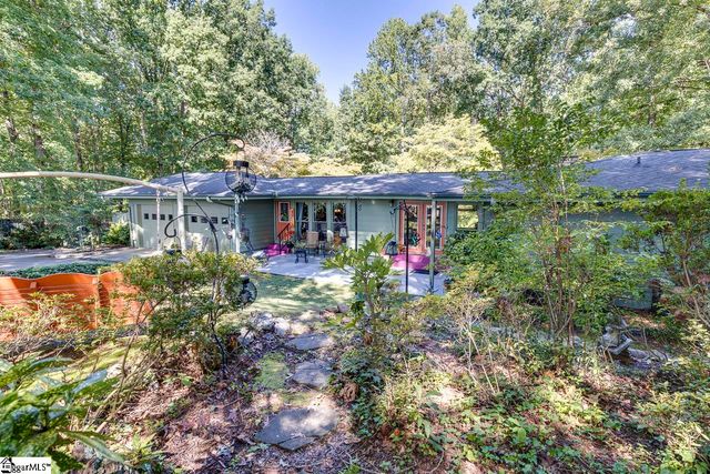 122 Lakeshore Drive, Easley, SC 29642
