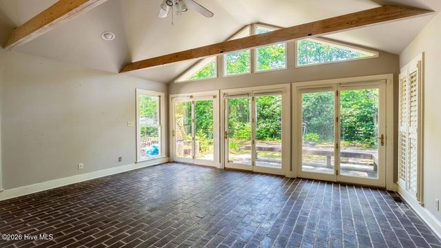 206 Woodhaven Road, Greenville, NC 27834