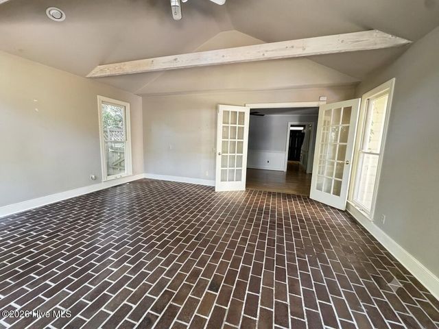 206 Woodhaven Road, Greenville, NC 27834