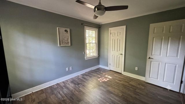 206 Woodhaven Road, Greenville, NC 27834
