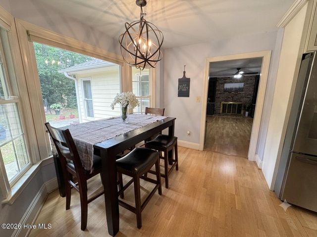 206 Woodhaven Road, Greenville, NC 27834